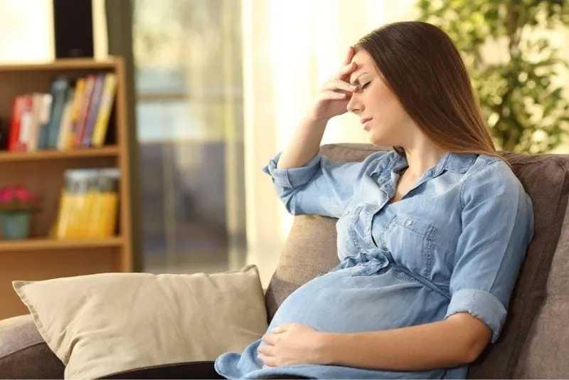 schwangere gestresste Frau
