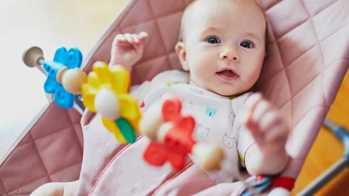 Babywippe – Ab Wann Babywippen Als Kinderberuhigung Erlaubt Sind