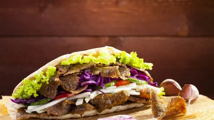 Darf ich Döner in der Schwangerschaft essen?