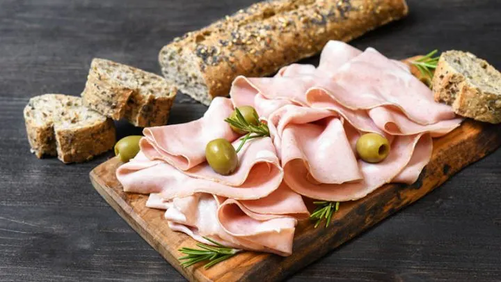 Mortadella In Der Schwangerschaft – Die Leckere Wurst In Dünnen Scheiben