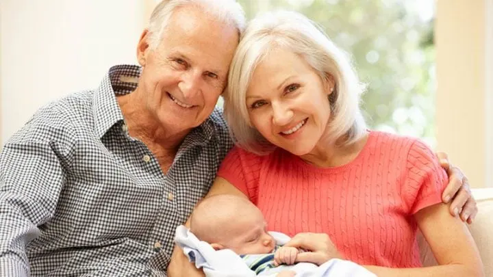 Glückwünsche Zum Enkelkind – Der Größte Schatz In Späten Jahren