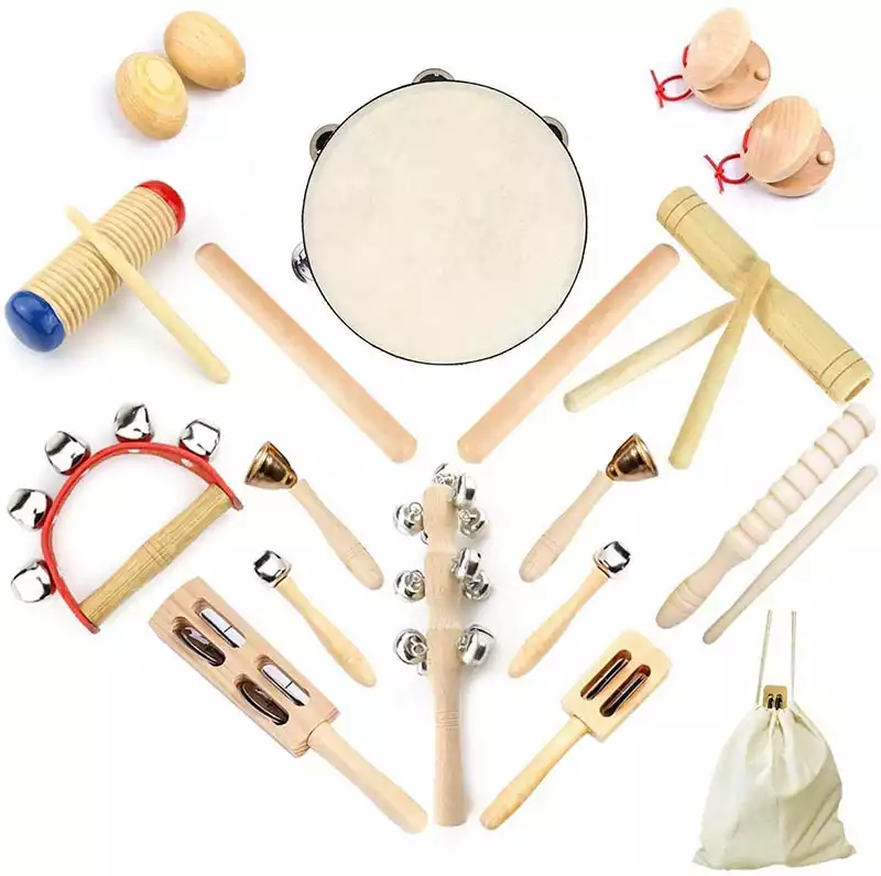 Musikinstrumente Set aus Holz