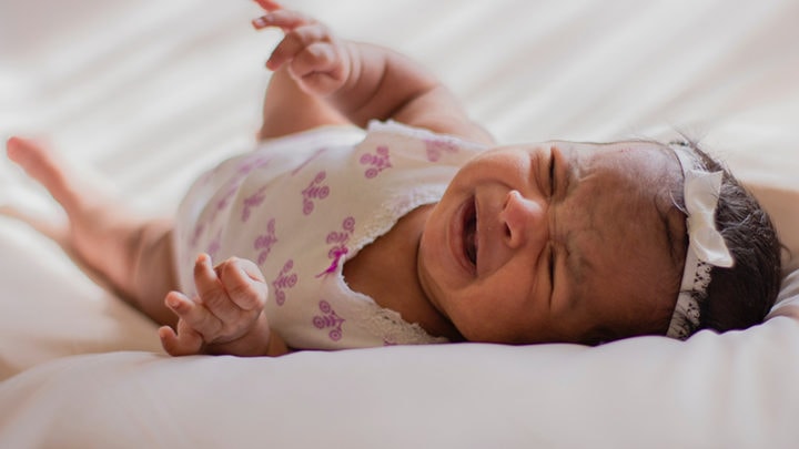 Baby Weint Im Schlaf – Welche Gründe Stecken Dahinter Und Was Kann Helfen