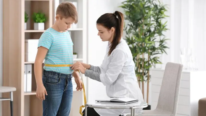 Dickes Kind – Wann und warum ein Grund zur Sorge?