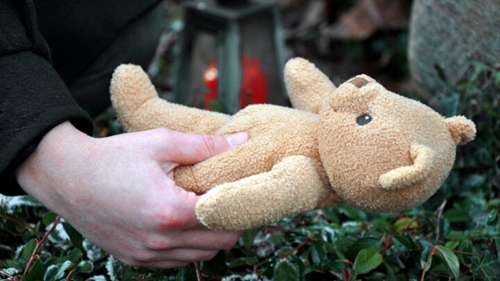 Schweres Unglück – Trauersprüche für Eltern, die ihr Kind verloren haben