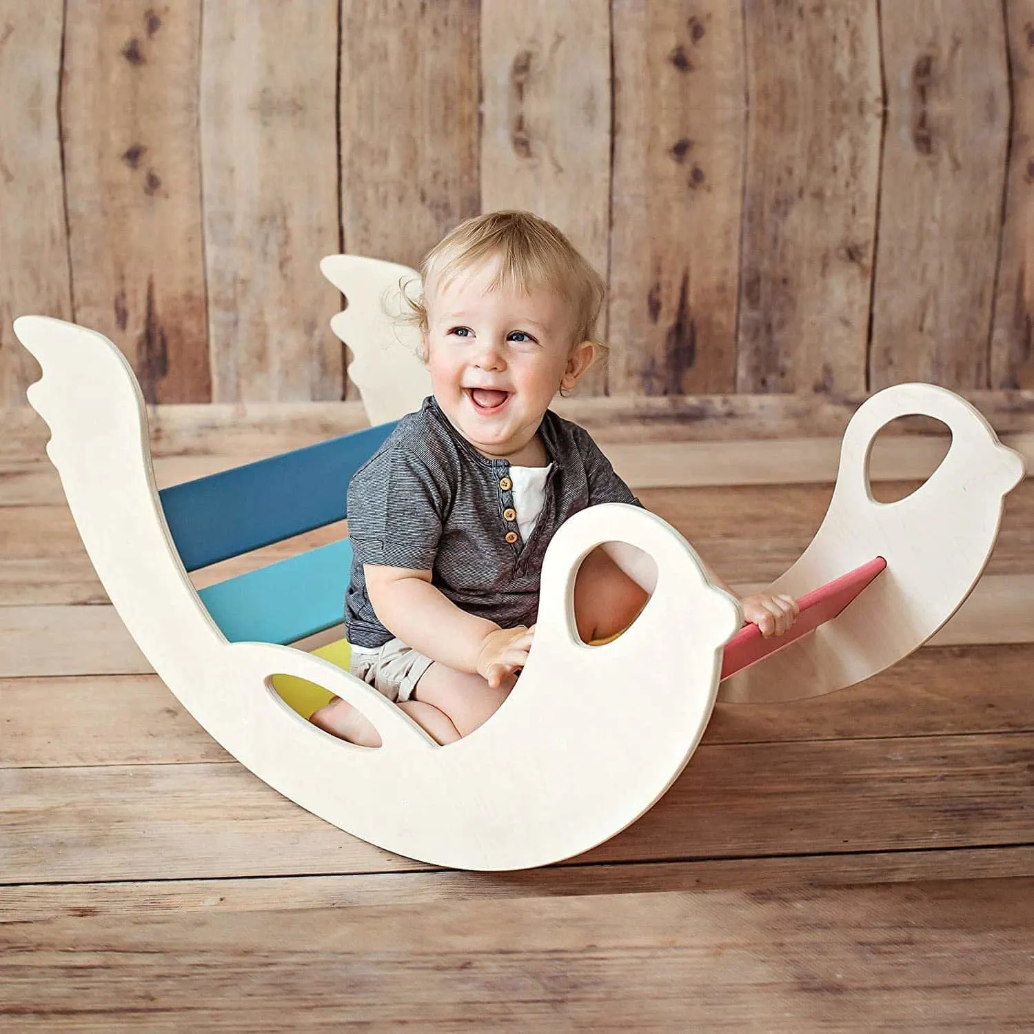 Bunte Bogenwippe aus Holz