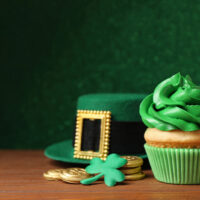 Cupcake und irischer Hut