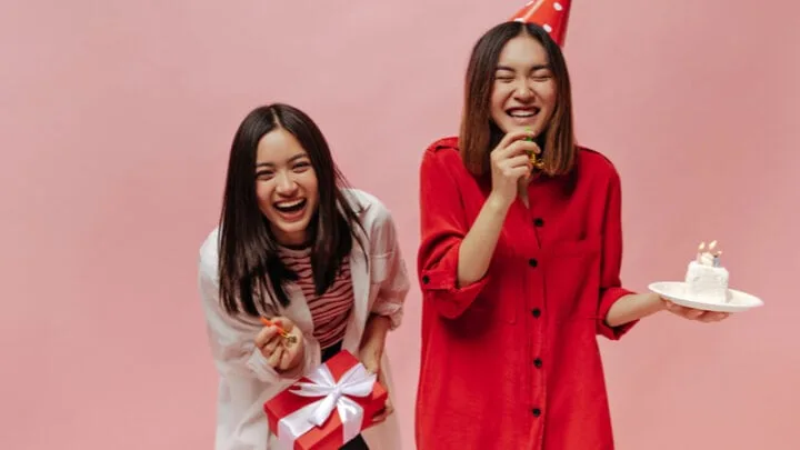 Gemeine Geburtstagssprüche, die zum Lachen und Weinen bringen