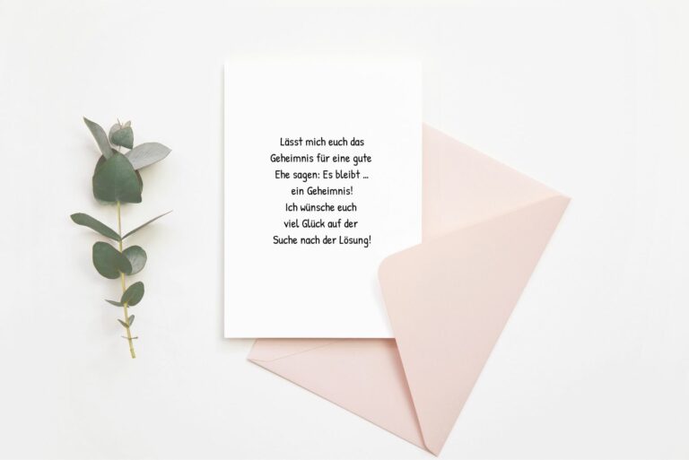 Hochzeitskarte mit handschriftlichen Wünschen für eine glückliche Ehe